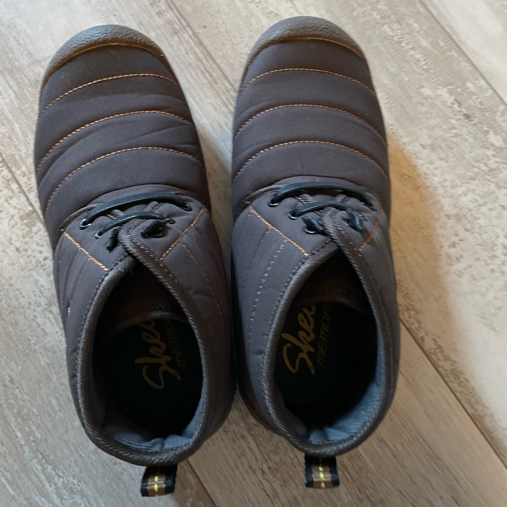 Winter women water repellent shoes size 6-6.5